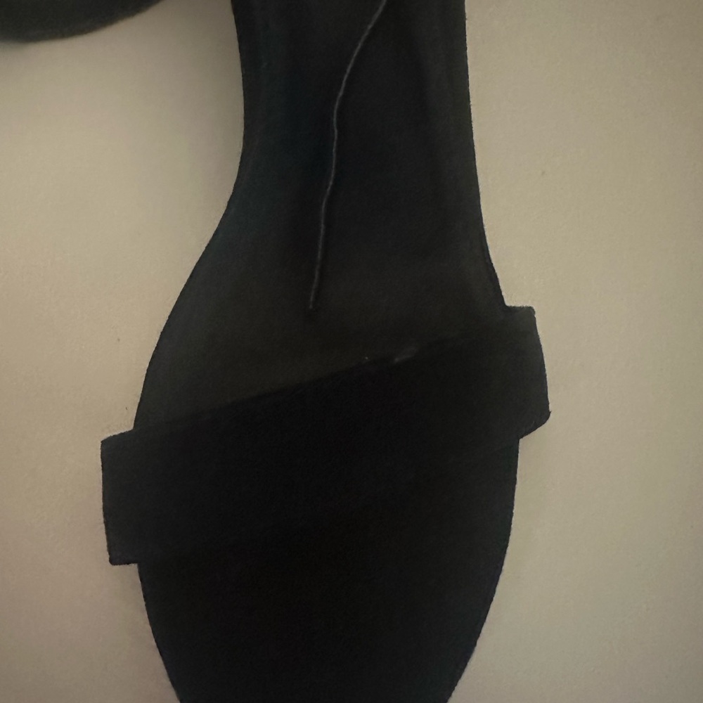 Steve Madden Black Wedge Shoes - Picture 2 of 3